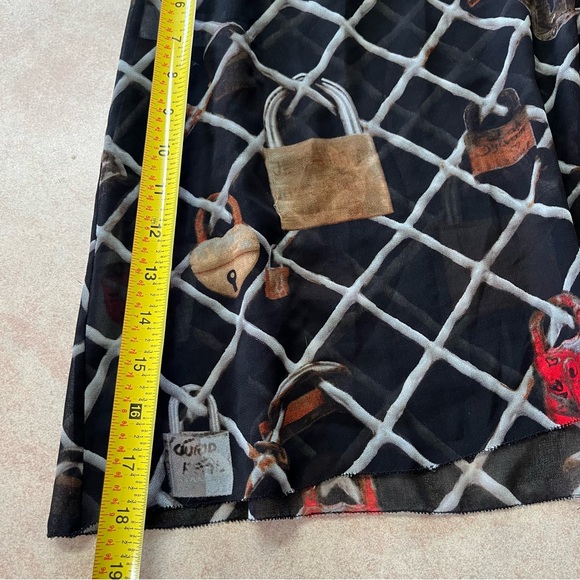 Rachel Ray V Neck Black Sleeveless Fence With Locks Sheer Top - Picture 8 of 9